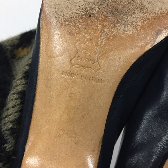 Vintage Ferragamo Boutique Dark Navy Leather Shoes - Picture 12 of 12